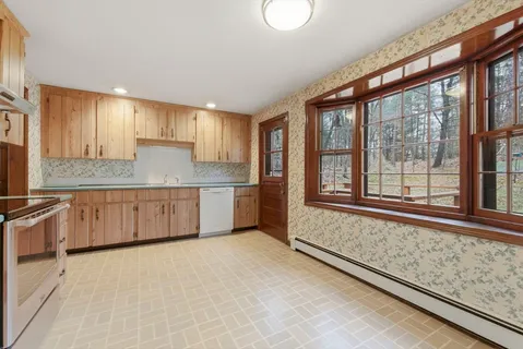 $735,000 | 480 Liberty Street, Braintree, MA 02184