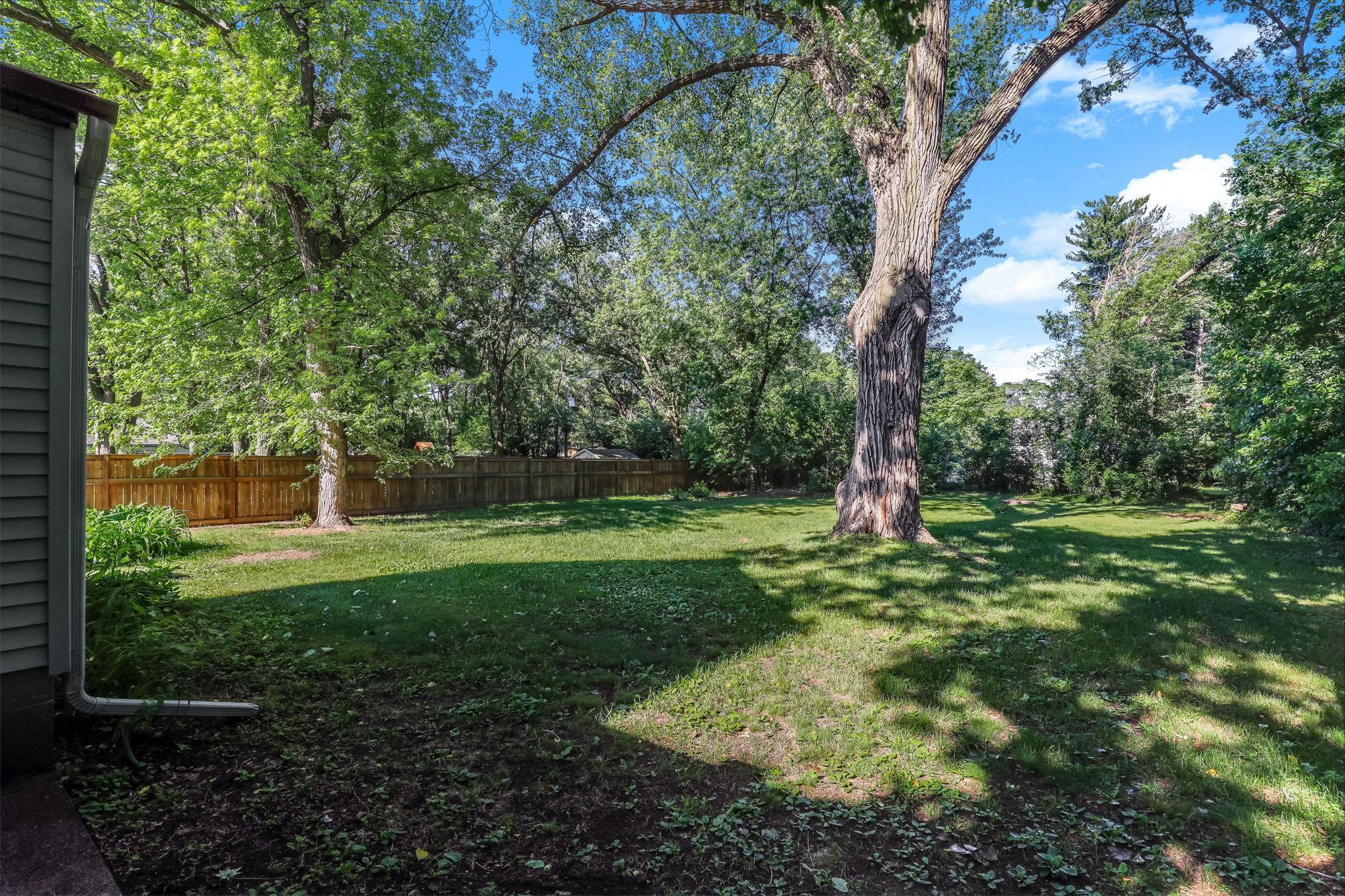 7866 Eastwood Road St. Paul, MN 55112 - Photo 43 of 45