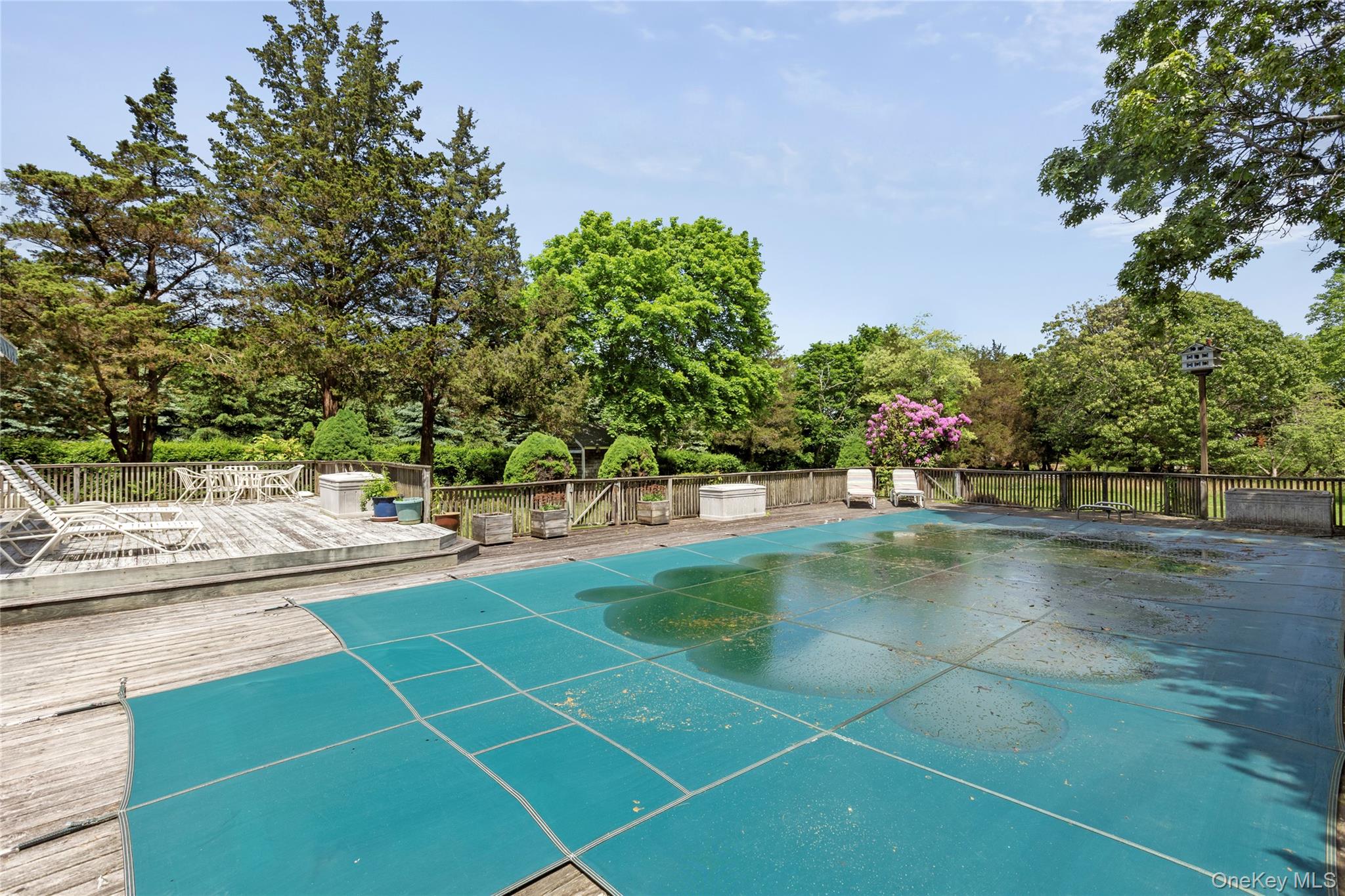 250 Paradise Point Road Southold, NY 11971 - Photo 17 of 24 a view of a basket ball ground
