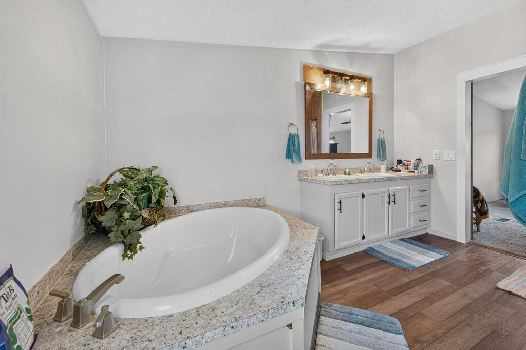 3687 Ivanhoe Road Ivanhoe, VA 24350 - Photo 26 of 81 Gallery Image 26