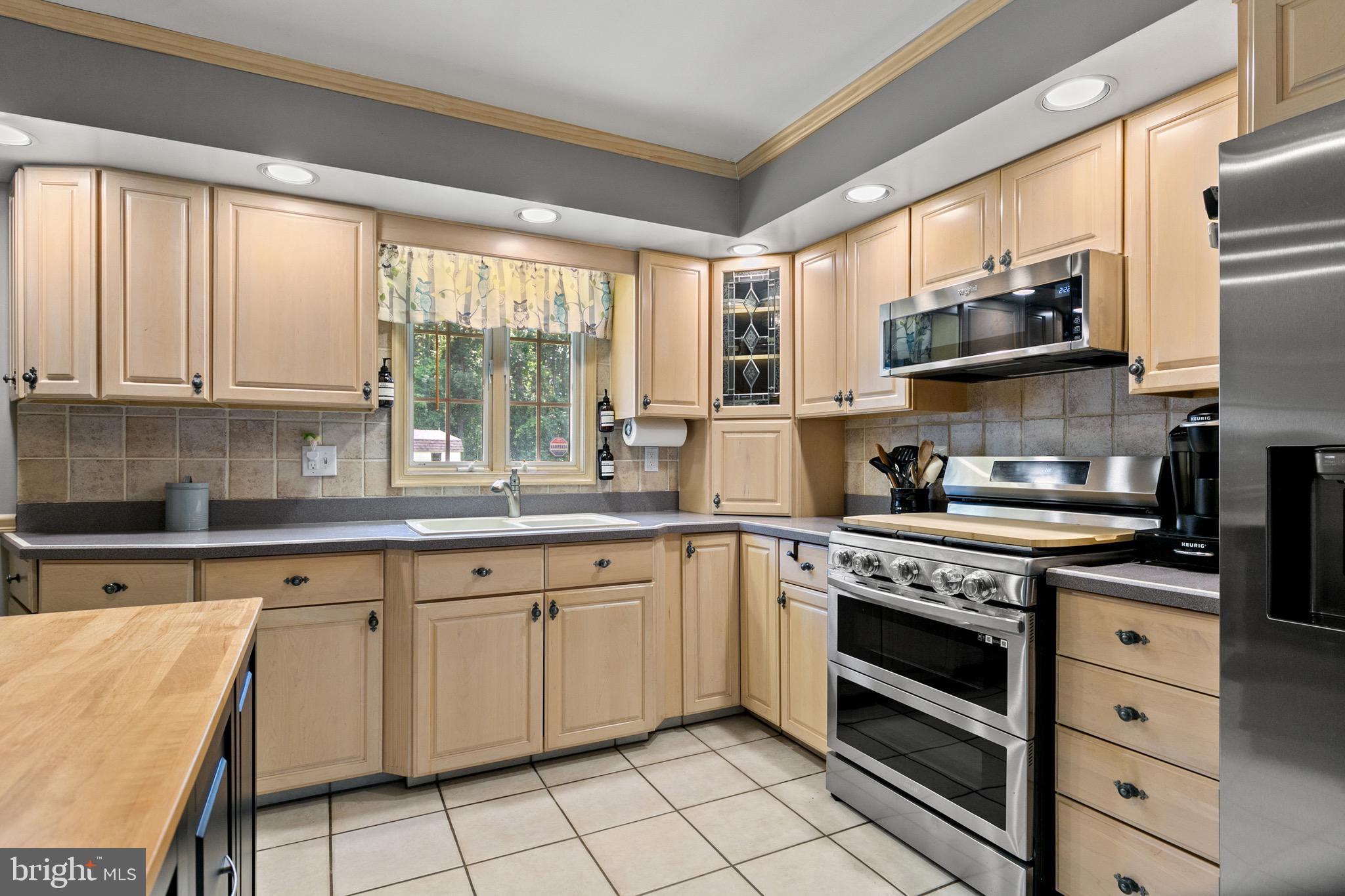 128 Hayes Mill Road Atco, NJ 08004 - Photo 14 of 29 Gallery Image 14