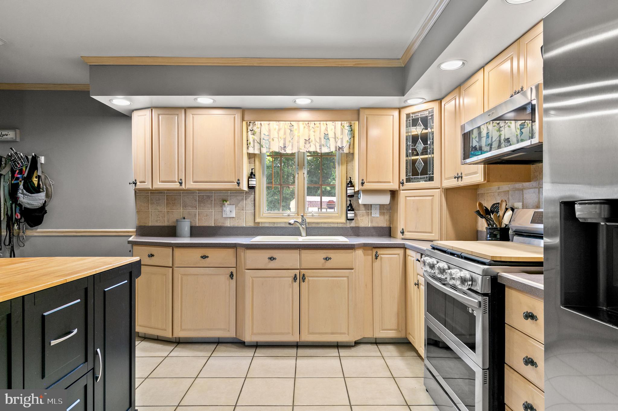 128 Hayes Mill Road Atco, NJ 08004 - Photo 15 of 29 Gallery Image 15