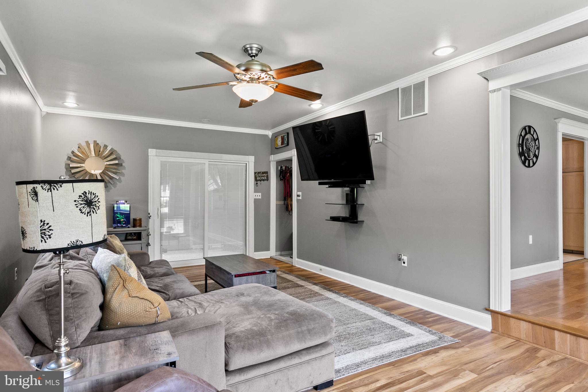 128 Hayes Mill Road Atco, NJ 08004 - Photo 9 of 29 Gallery Image 9