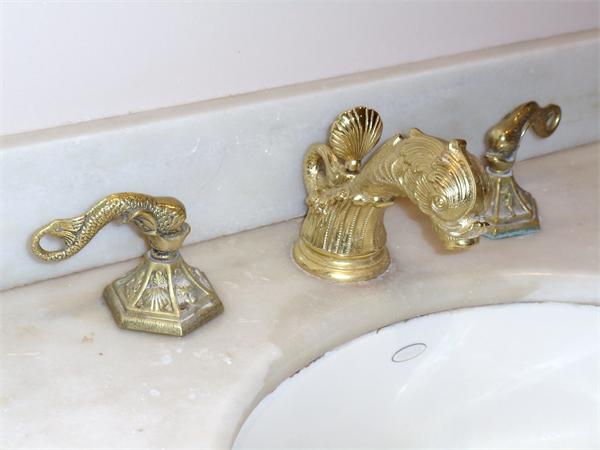 12 Boyce Farm Road Lincoln, MA 01773 - Photo 13 of 30 a close view of bathroom
