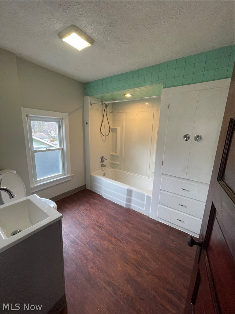 933 Inman Street Akron, OH 44306 - Photo 12 of 25 Gallery Image 12
