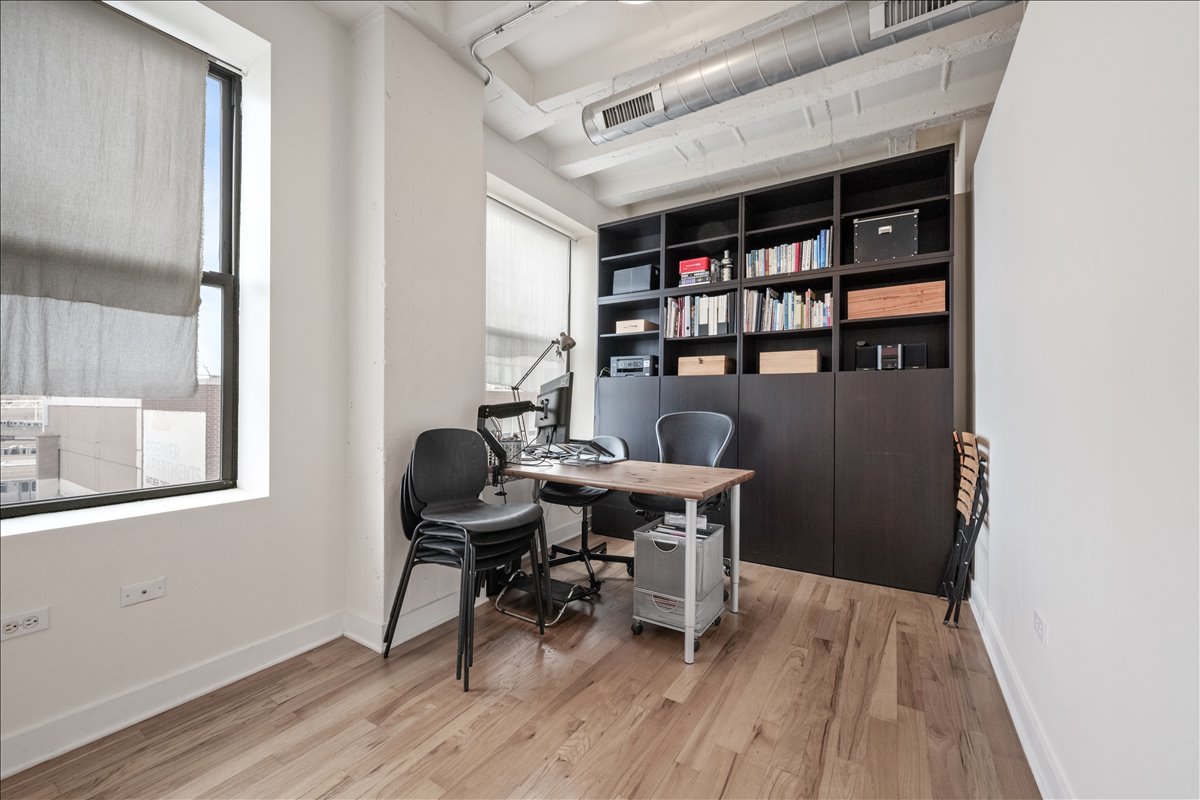 1791 West Howard Street, Unit 405 Chicago, IL 60626 - Photo 14 of 23