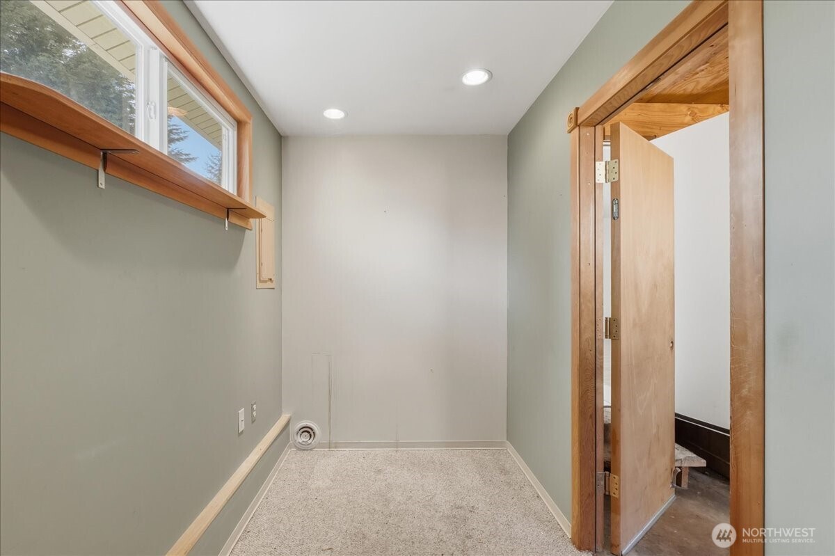 25530 150th Place Southeast Covington, WA 98042 - Photo 17 of 23 a view of an empty room