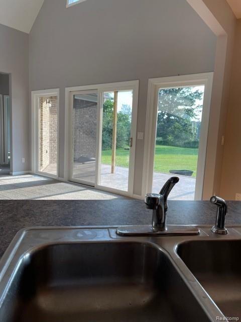 9587 Ellis Road Clarkston, MI 48348 - Photo 13 of 32 13.jpg