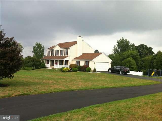 640 Whisler Road Etters, PA 17319 - Photo 3 of 19 Gallery Image 3