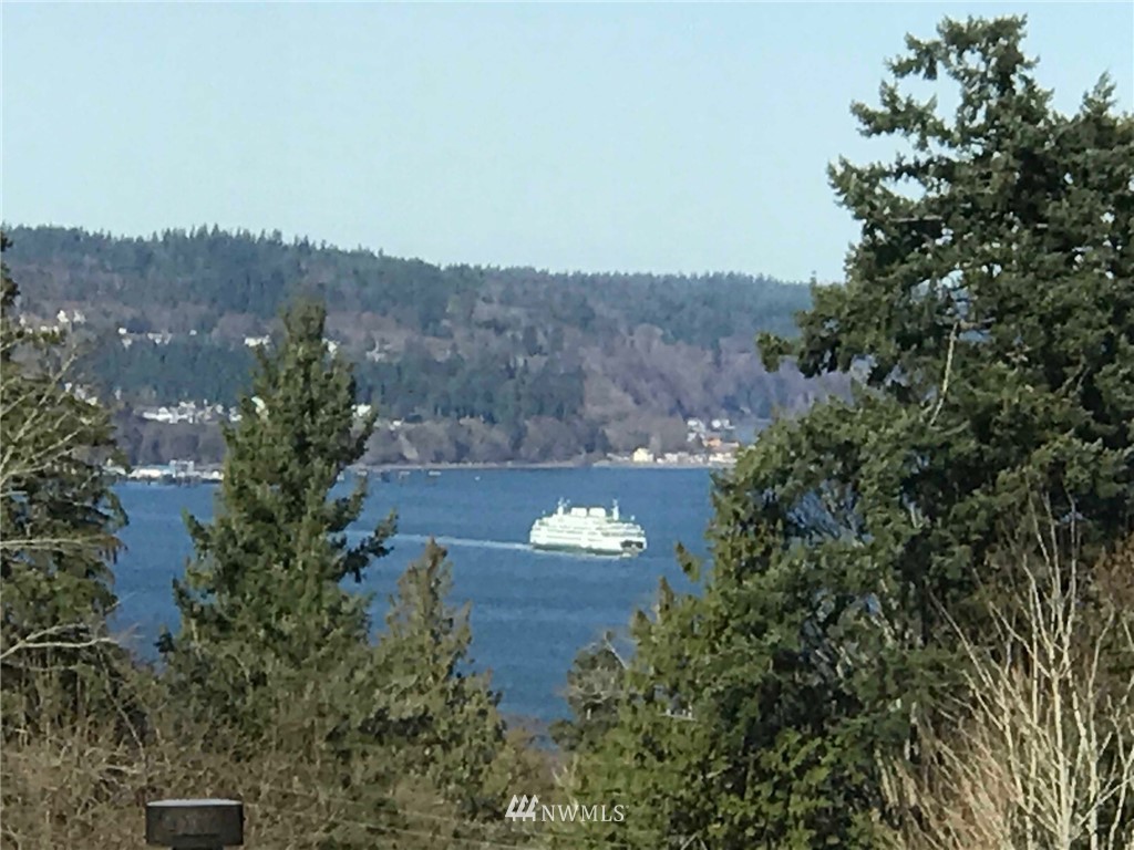 1404 Goat Trail Loop Road Mukilteo, WA 98275 - Photo 2 of 25 Gallery Image 2