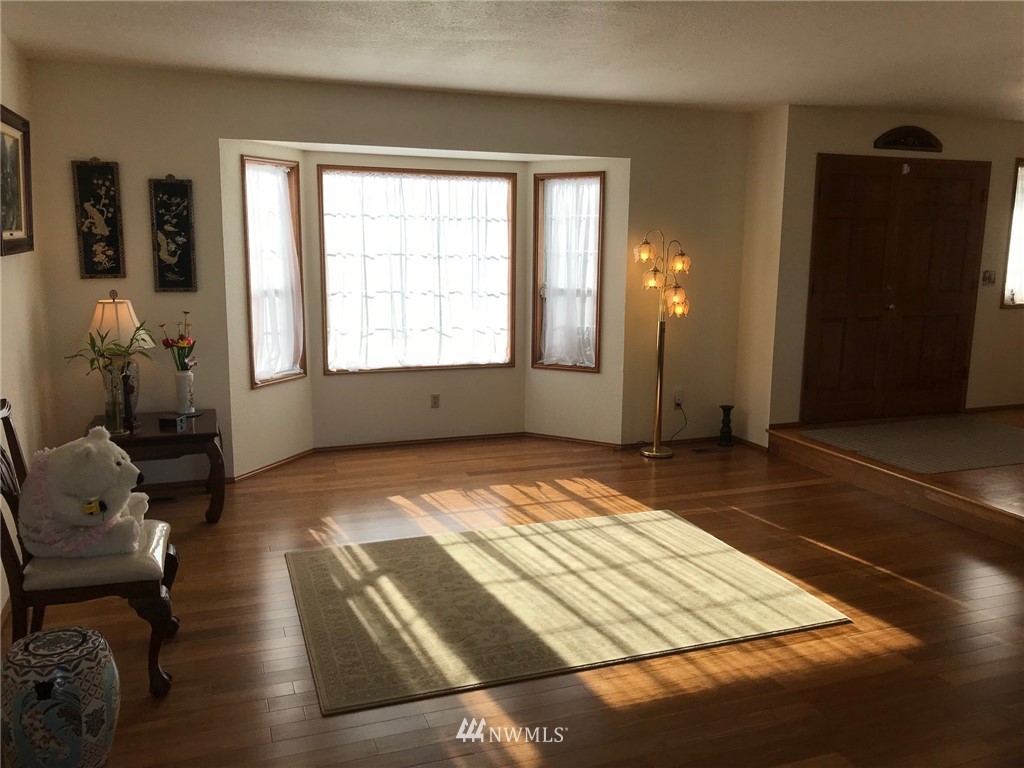 1404 Goat Trail Loop Road Mukilteo, WA 98275 - Photo 12 of 25 Gallery Image 12
