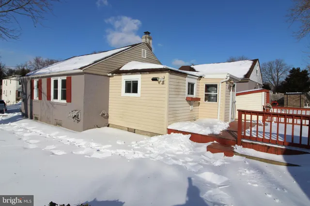 $189,900 | 1335 Apple Street, Marcus Hook, PA 19061