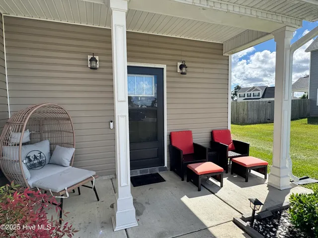 $2,000 | 407 Cattle Ranch Lane, Jacksonville, NC 28546