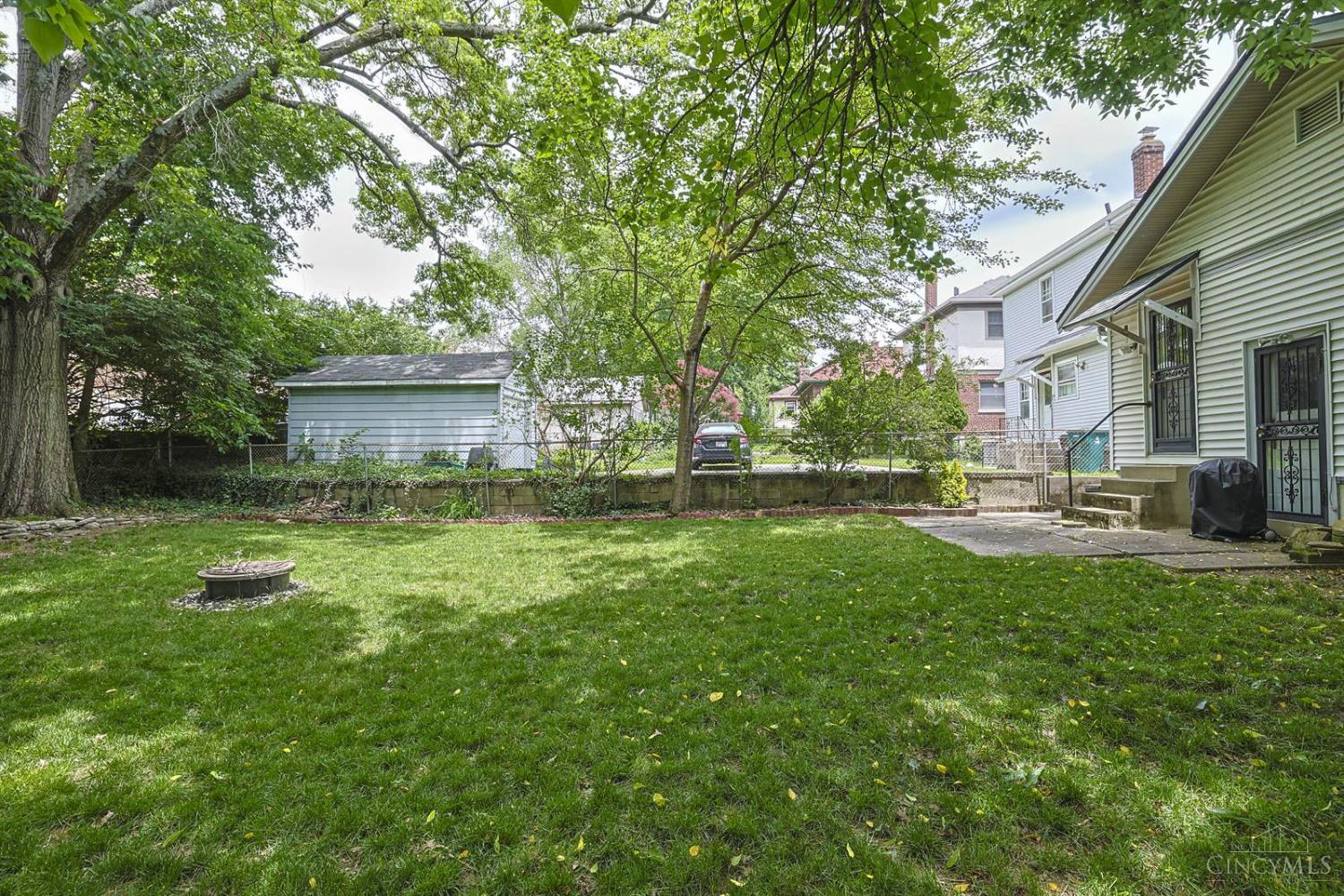 5719 Lester Road Cincinnati, OH 45213 - Photo 26 of 29