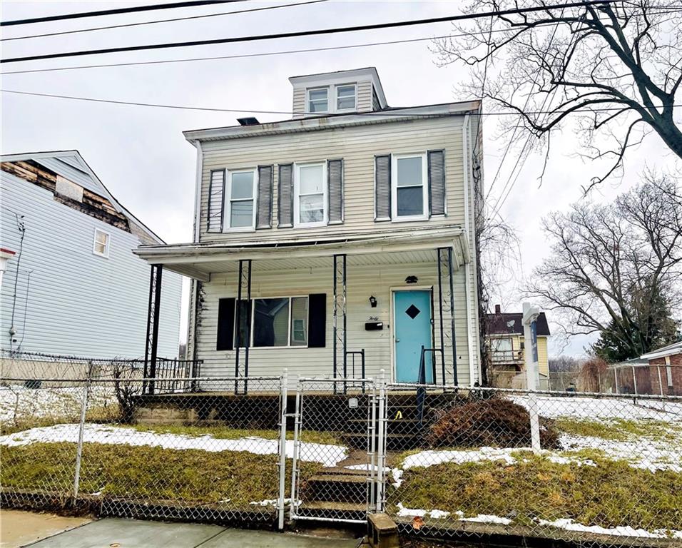 40 Frazier Avenue McKees Rocks, PA 15136 - Photo 1 of 17