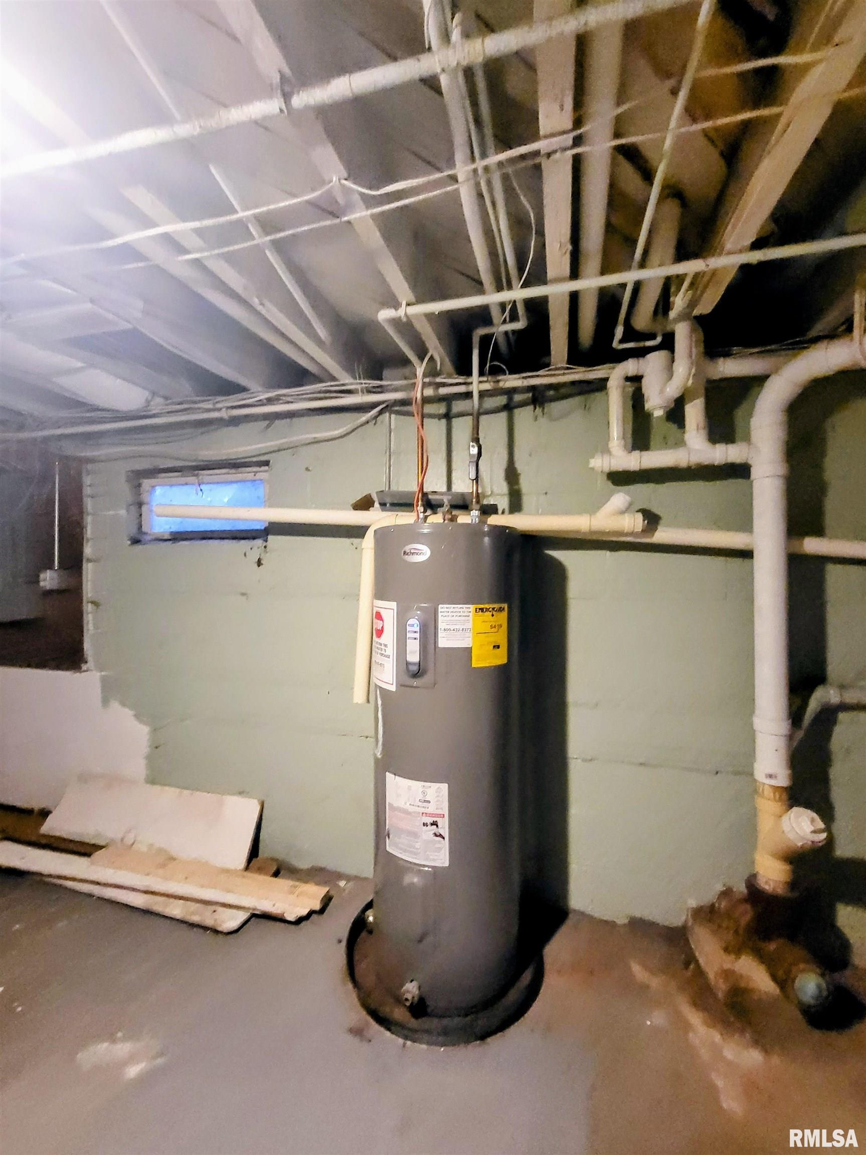 722 Monroe Street Kewanee, IL 61443 - Photo 16 of 24