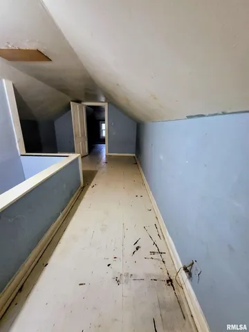 $54,900 | 722 Monroe Street, Kewanee, IL 61443