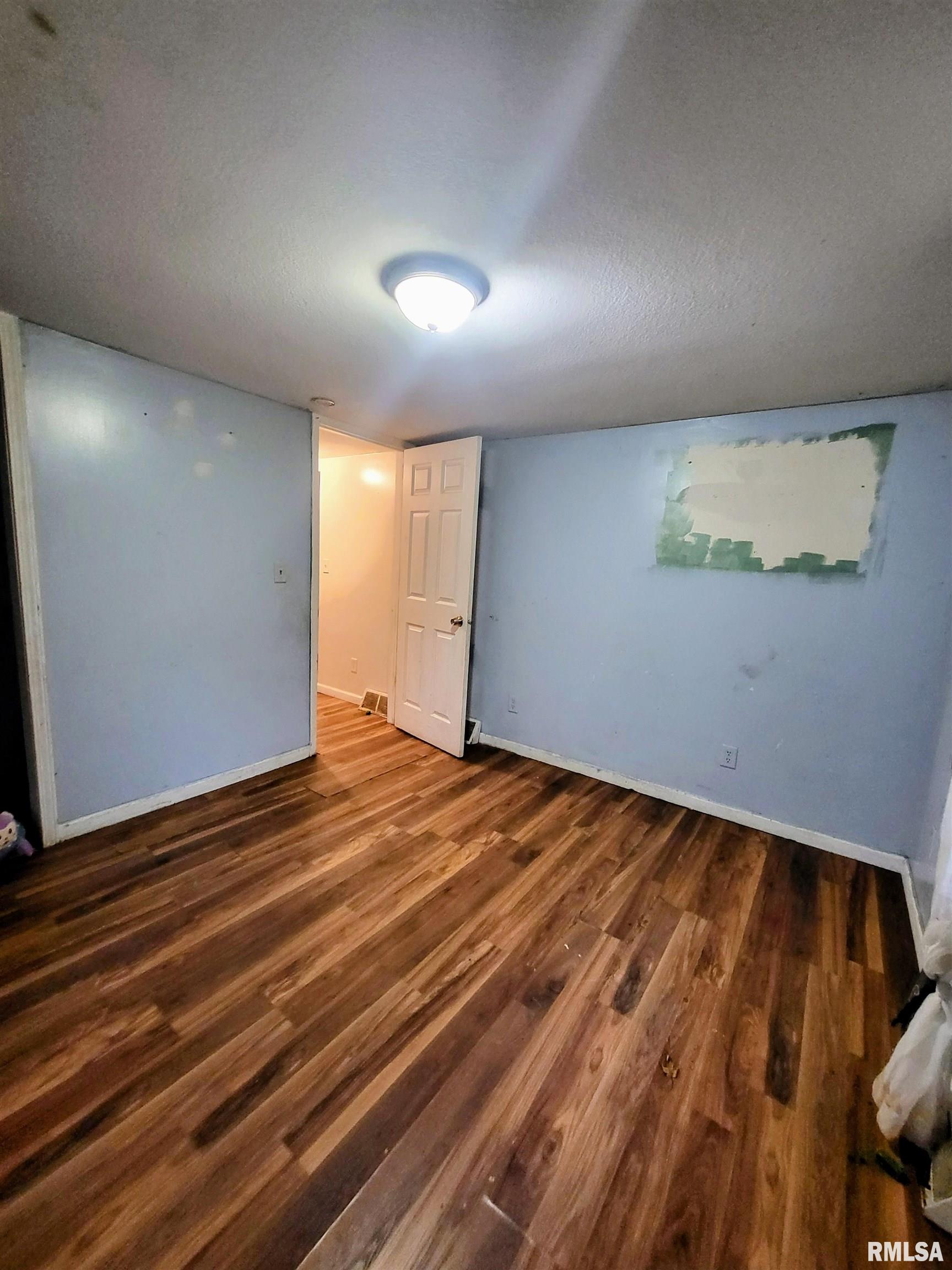 722 Monroe Street Kewanee, IL 61443 - Photo 9 of 24