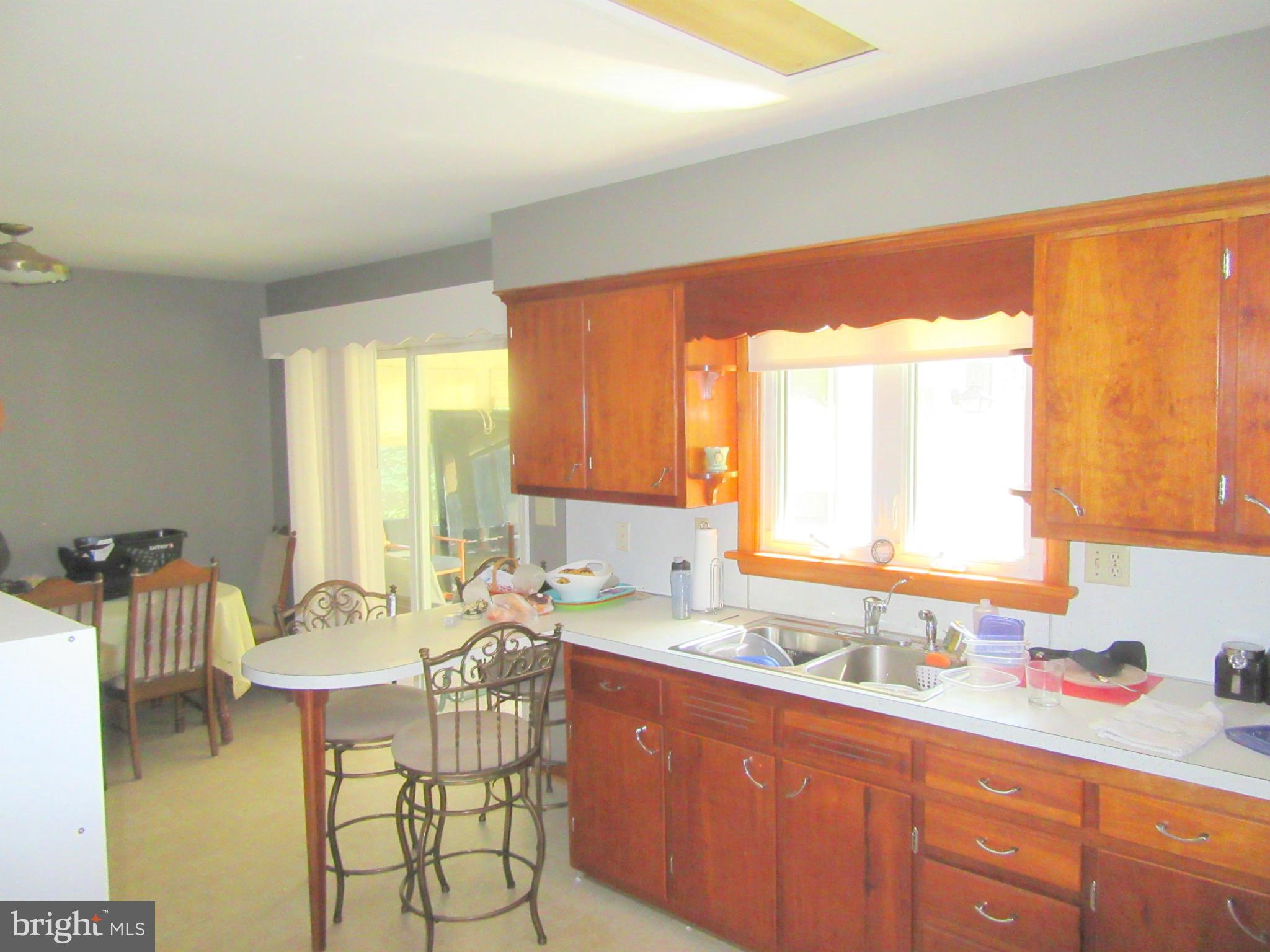 1323 Warehime Road Westminster, MD 21158 - Photo 4 of 16 Kitchen