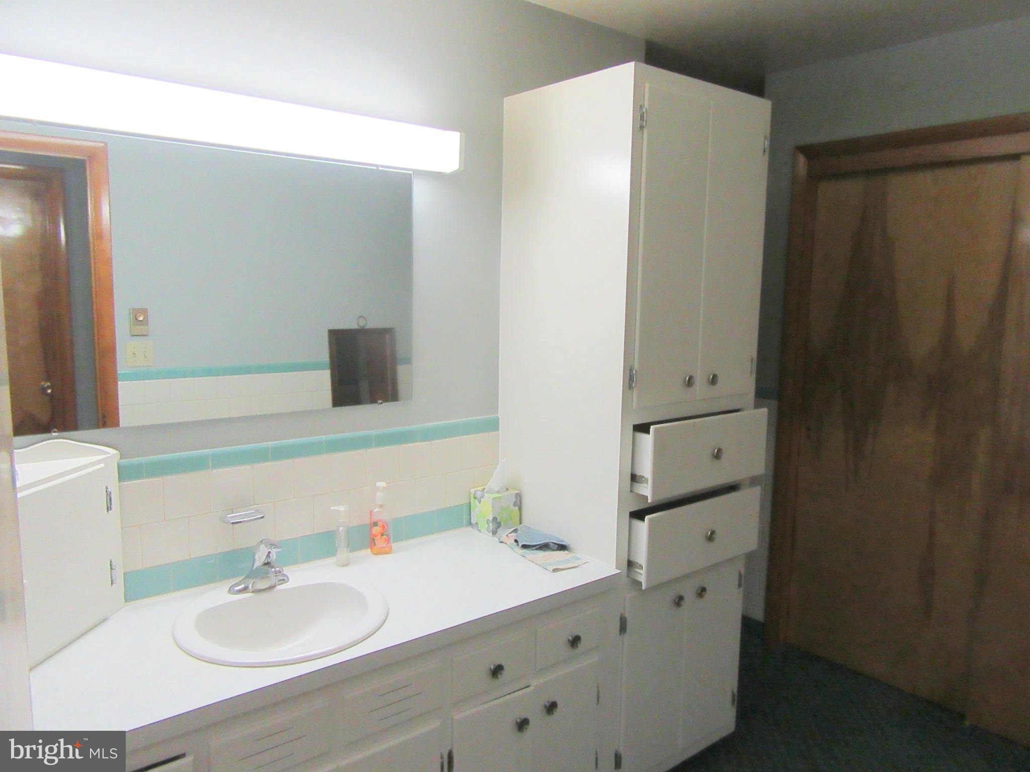 1323 Warehime Road Westminster, MD 21158 - Photo 8 of 16 Bath