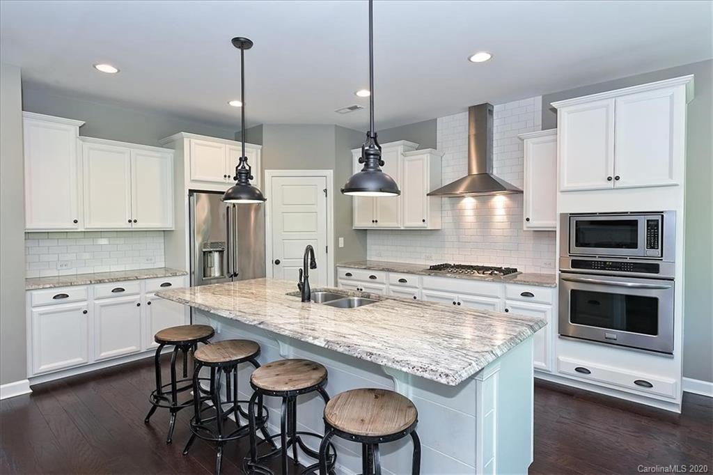 5384 Meadowcroft Way Fort Mill, SC 29708 - Photo 6 of 47