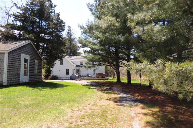 6 Queen Anne Road Harwich, MA 02645 - Photo 1 of 18 Primary Photo