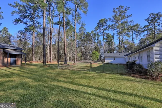 $575,000 | 3193 B Old Groveland Road, Pembroke, GA 31321