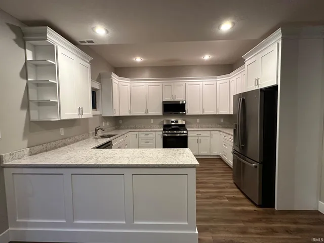 $595,000 | 3170 East Wyndam Court, Bloomington, IN 47401