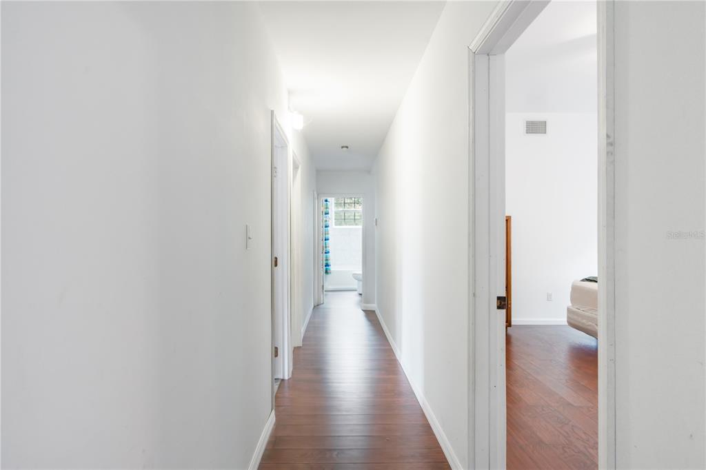 16295 Highway 40 Ocala, FL 34481 - Photo 18 of 39 a view of a bathroom from the hallway