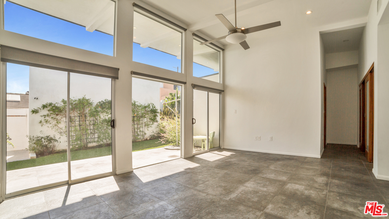 1953 Preuss Road Los Angeles, CA 90034 - Photo 13 of 15 Gallery Image 13