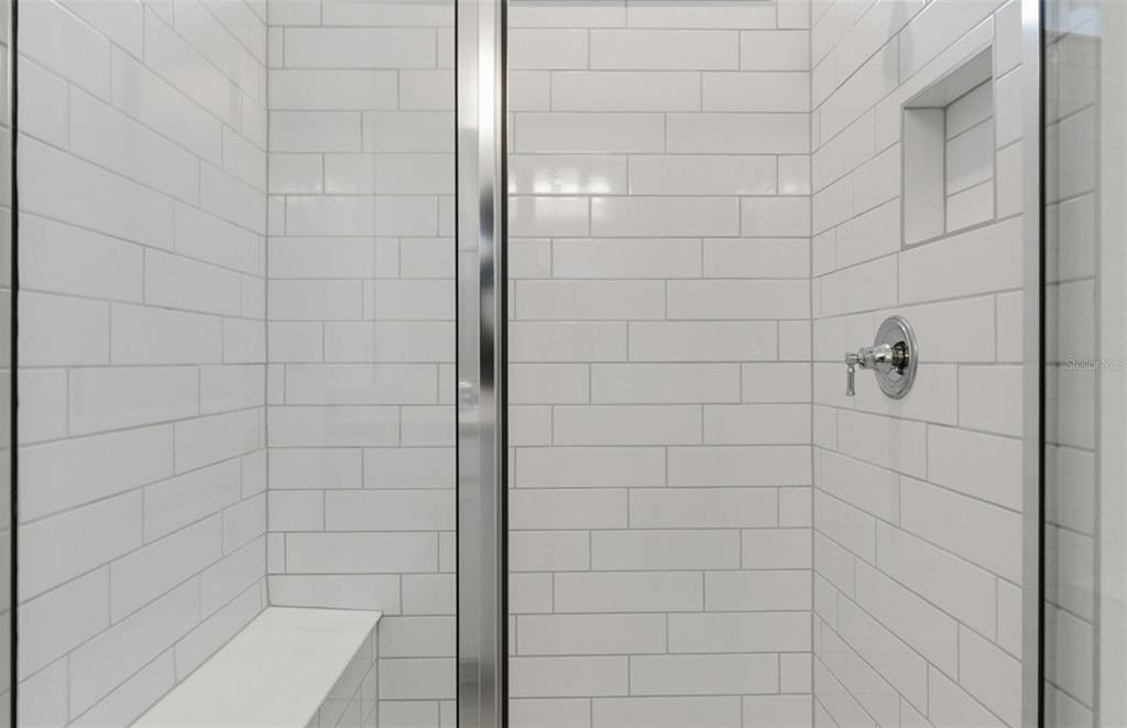 8339 Southwest 58 Loop Ocala, FL 34481 - Photo 10 of 35 a bathroom with a shower