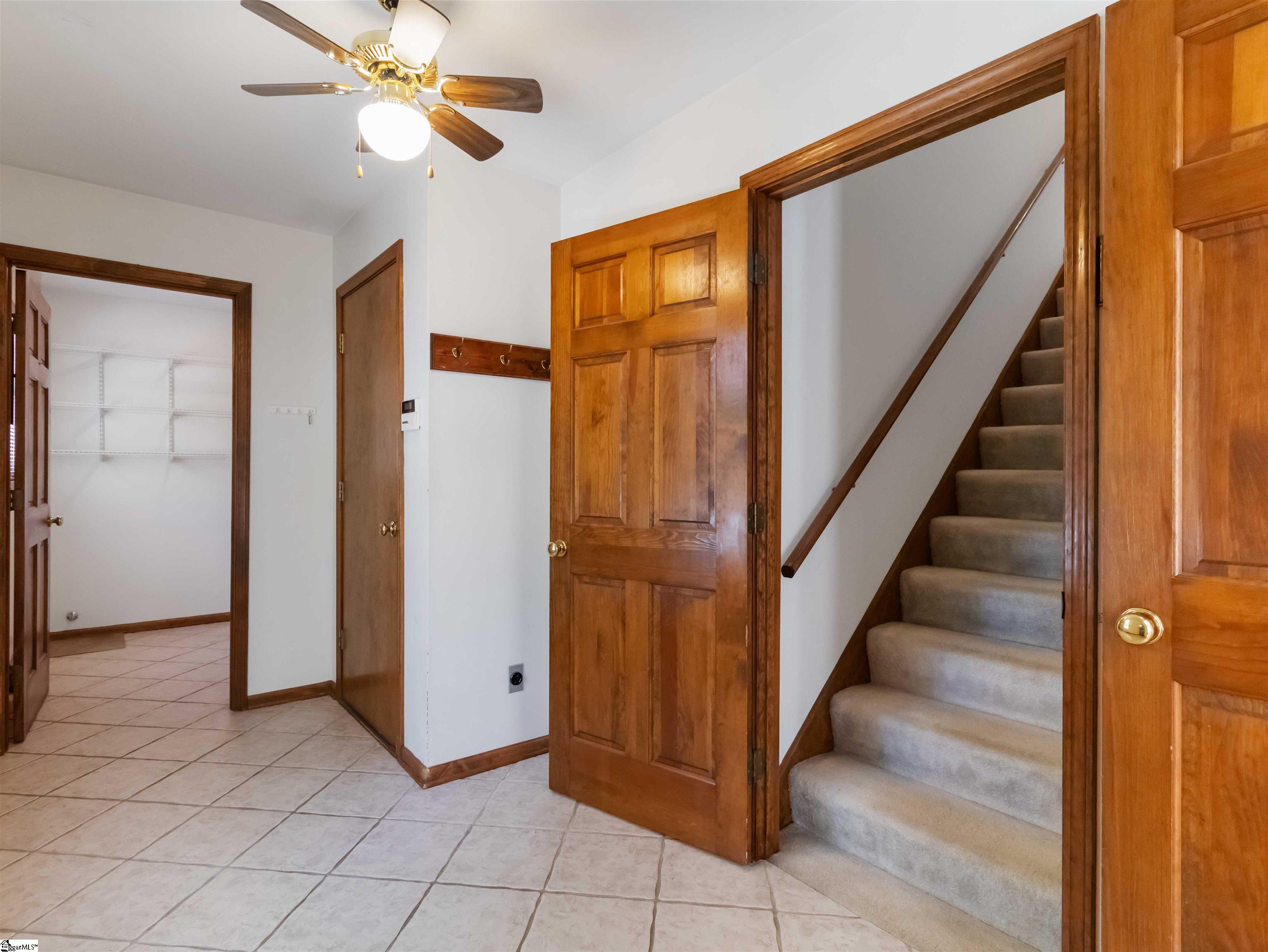 111 Roberts Farm Road Simpsonville, SC 29681 - Photo 11 of 25