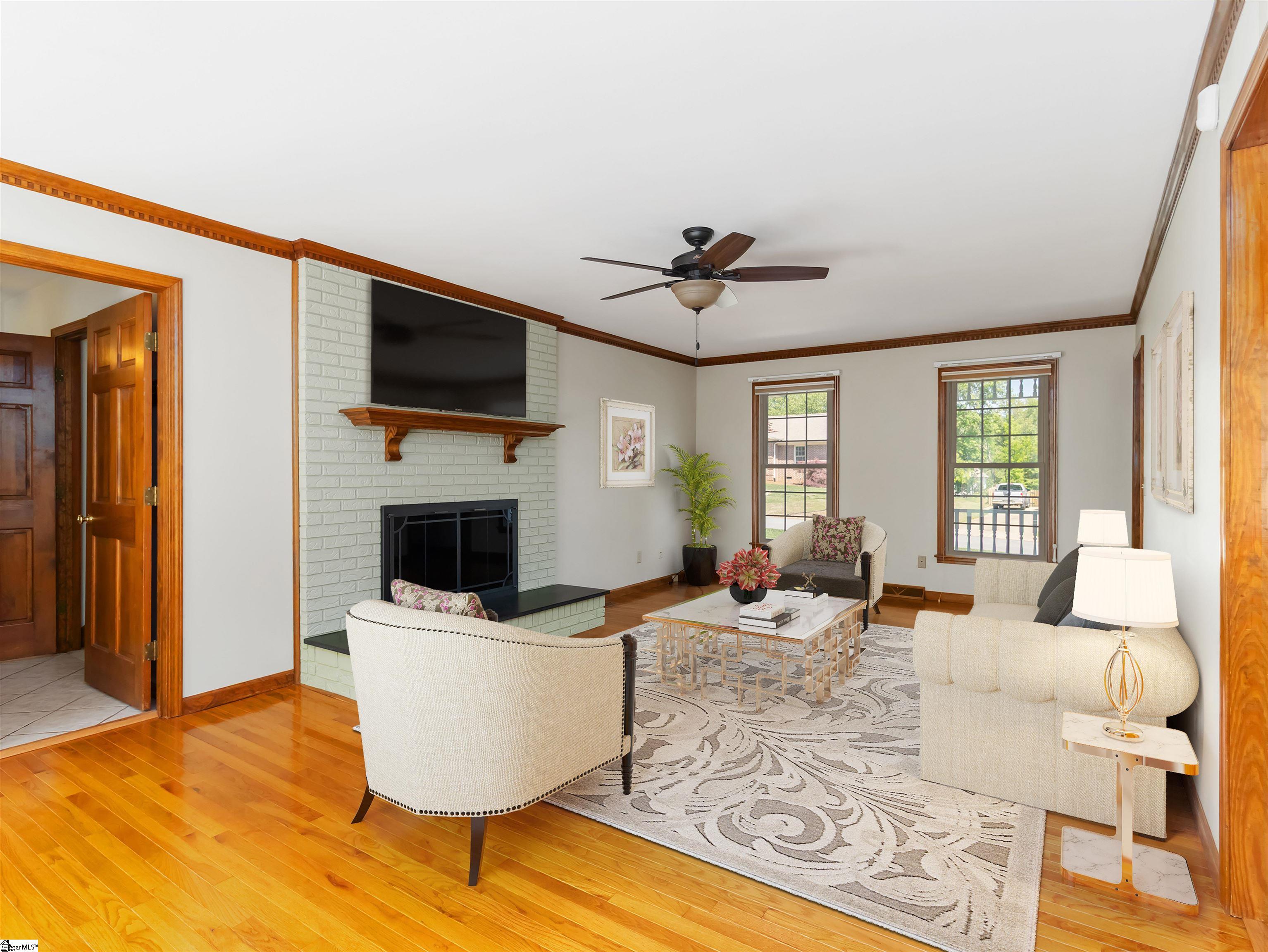 111 Roberts Farm Road Simpsonville, SC 29681 - Photo 4 of 25