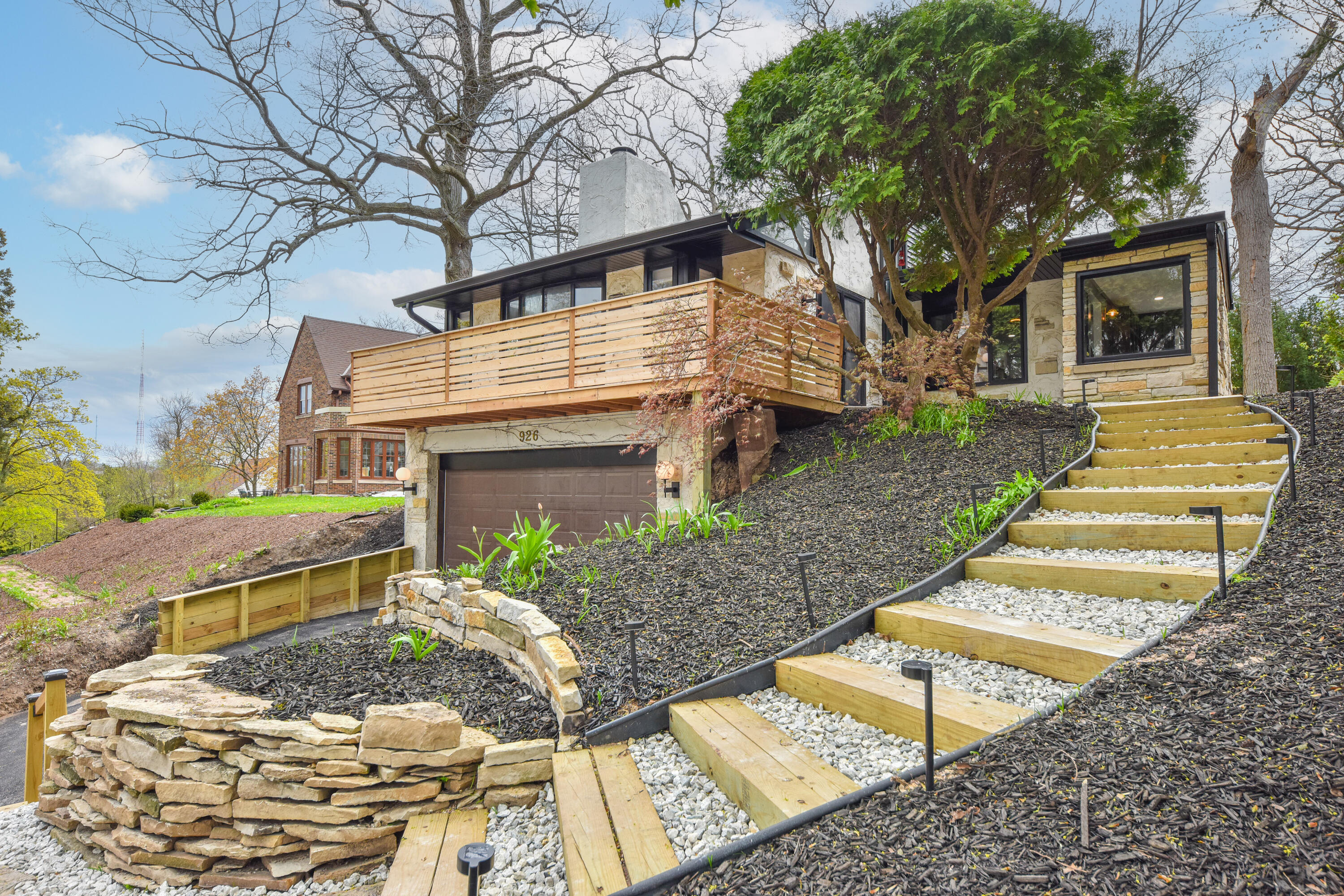 926 North 60th Street Milwaukee, WI 53213 - Photo 28 of 44 Cedar Wood Deck
