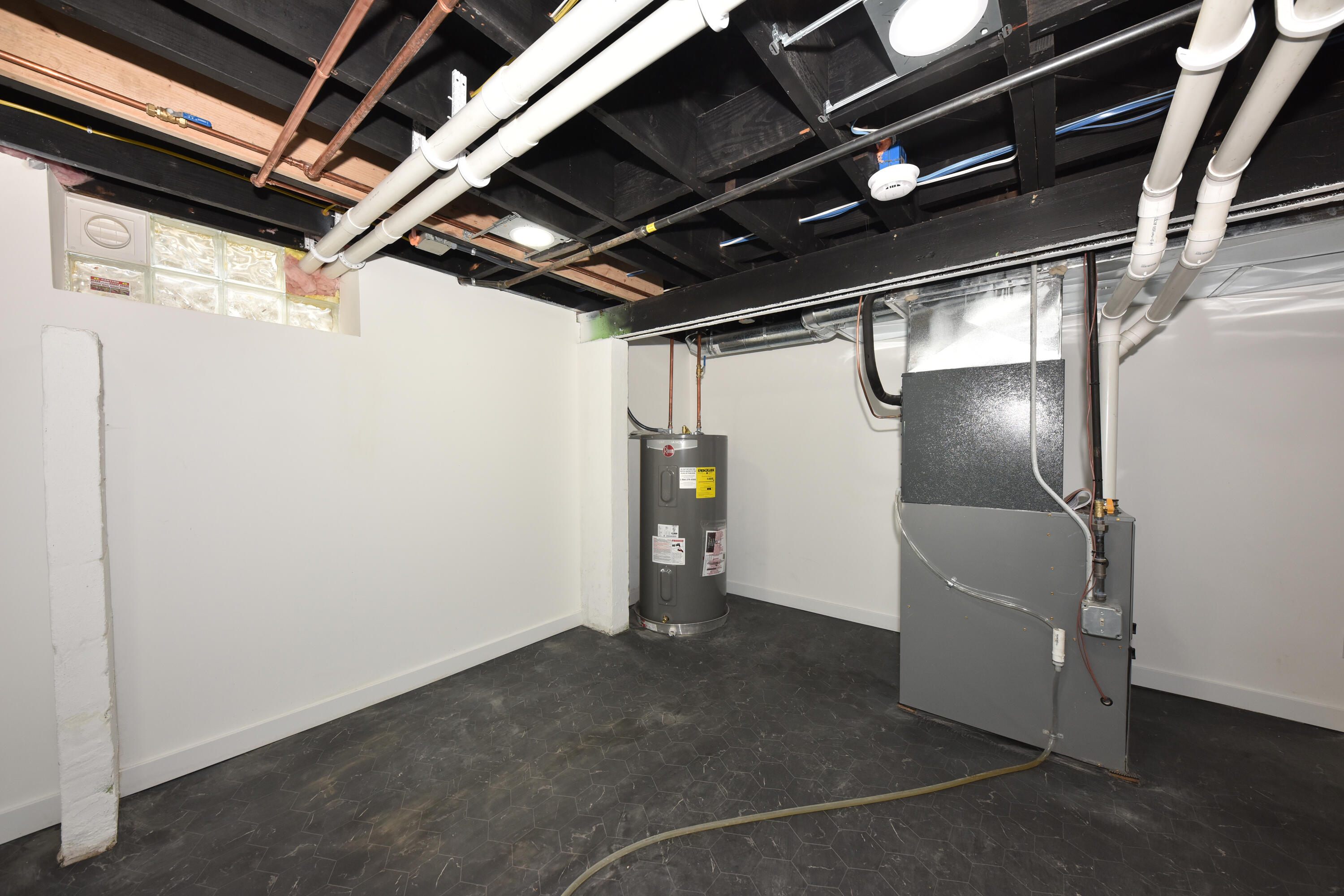 926 North 60th Street Milwaukee, WI 53213 - Photo 43 of 44 New furnace & water heater