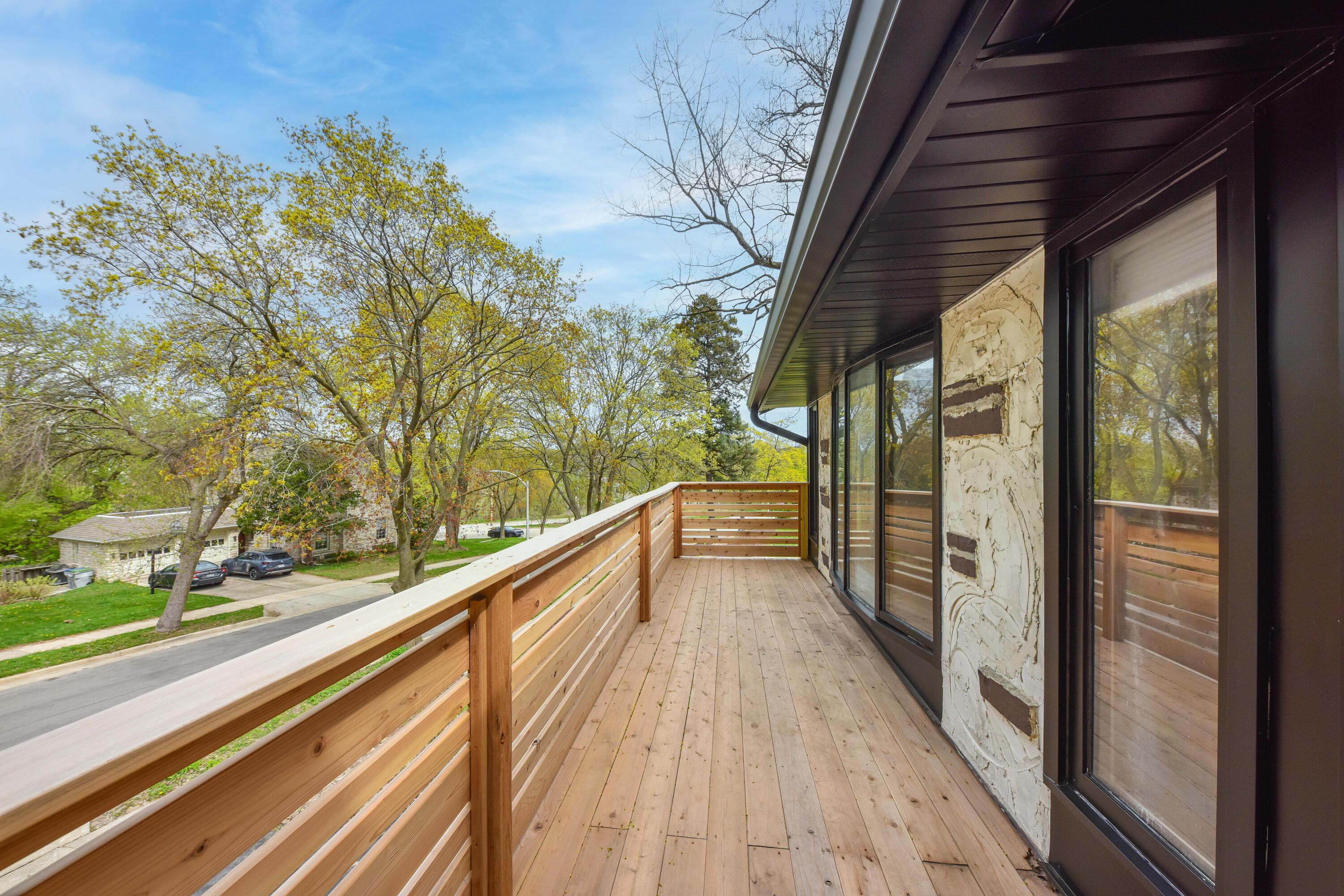 926 North 60th Street Milwaukee, WI 53213 - Photo 44 of 44 Cedar Deck