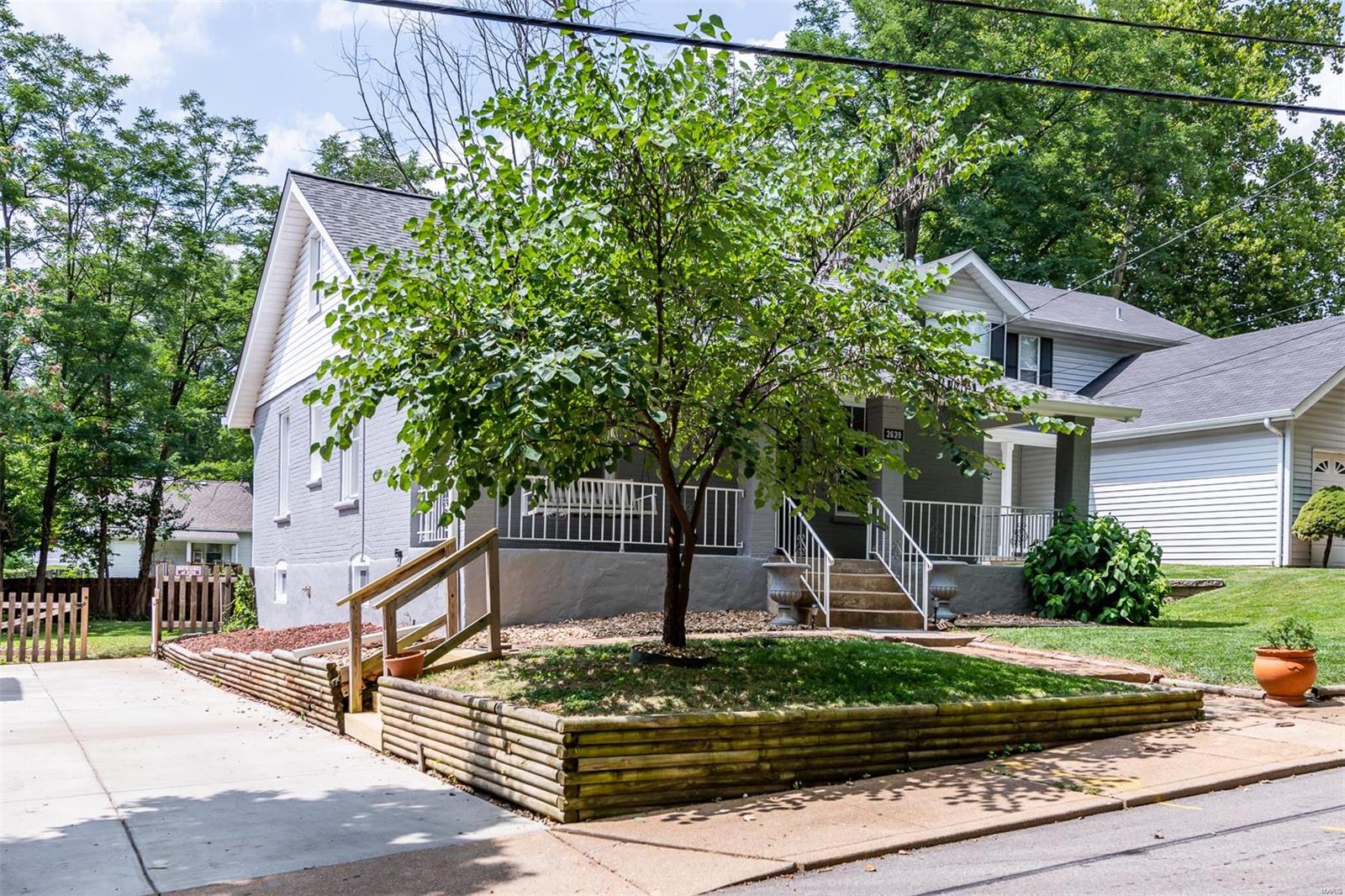 2639 Ruth Avenue St. Louis, MO 63144 - Photo 2 of 32 Gallery Image 2