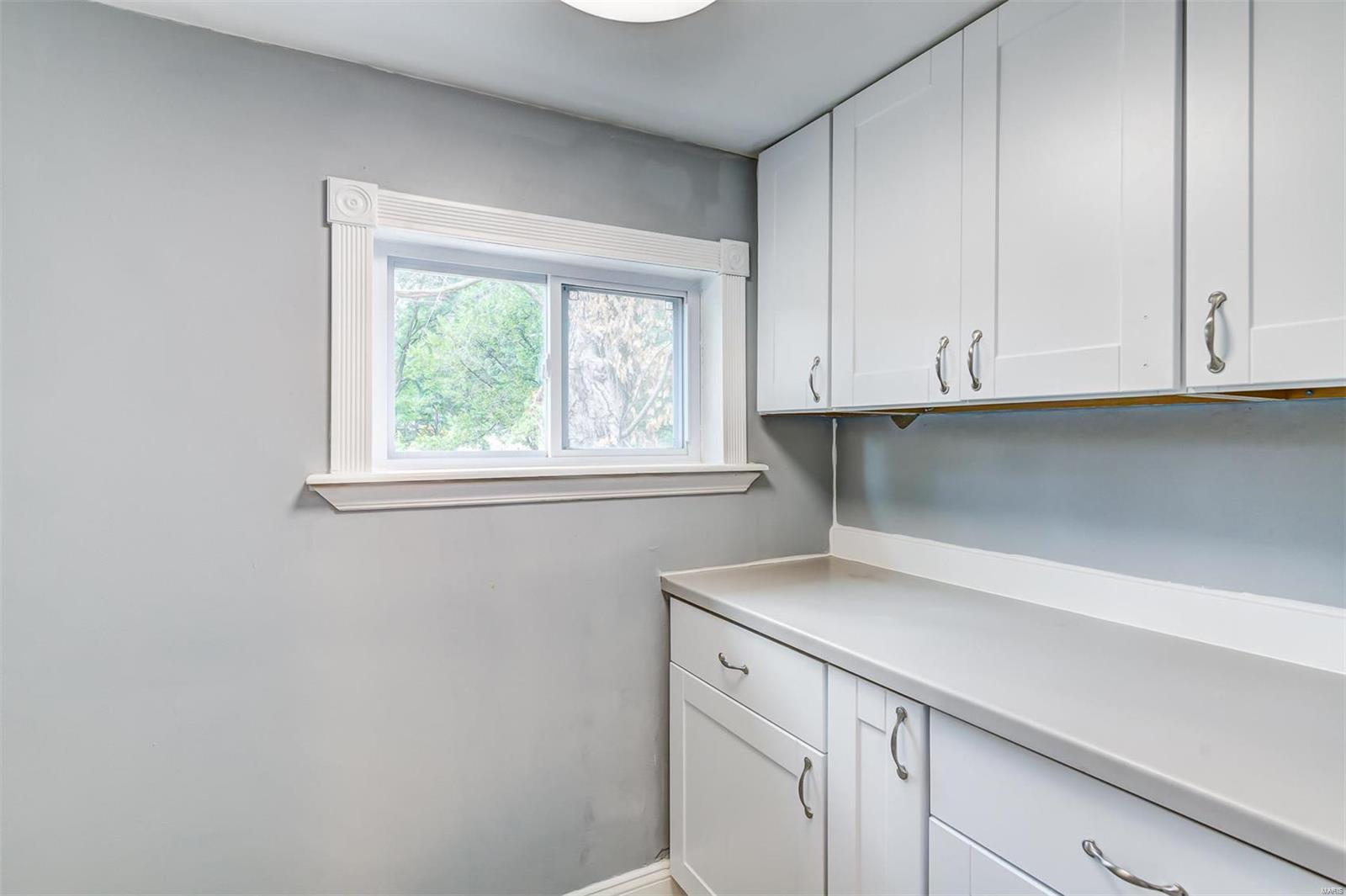 2639 Ruth Avenue St. Louis, MO 63144 - Photo 11 of 32 Gallery Image 11
