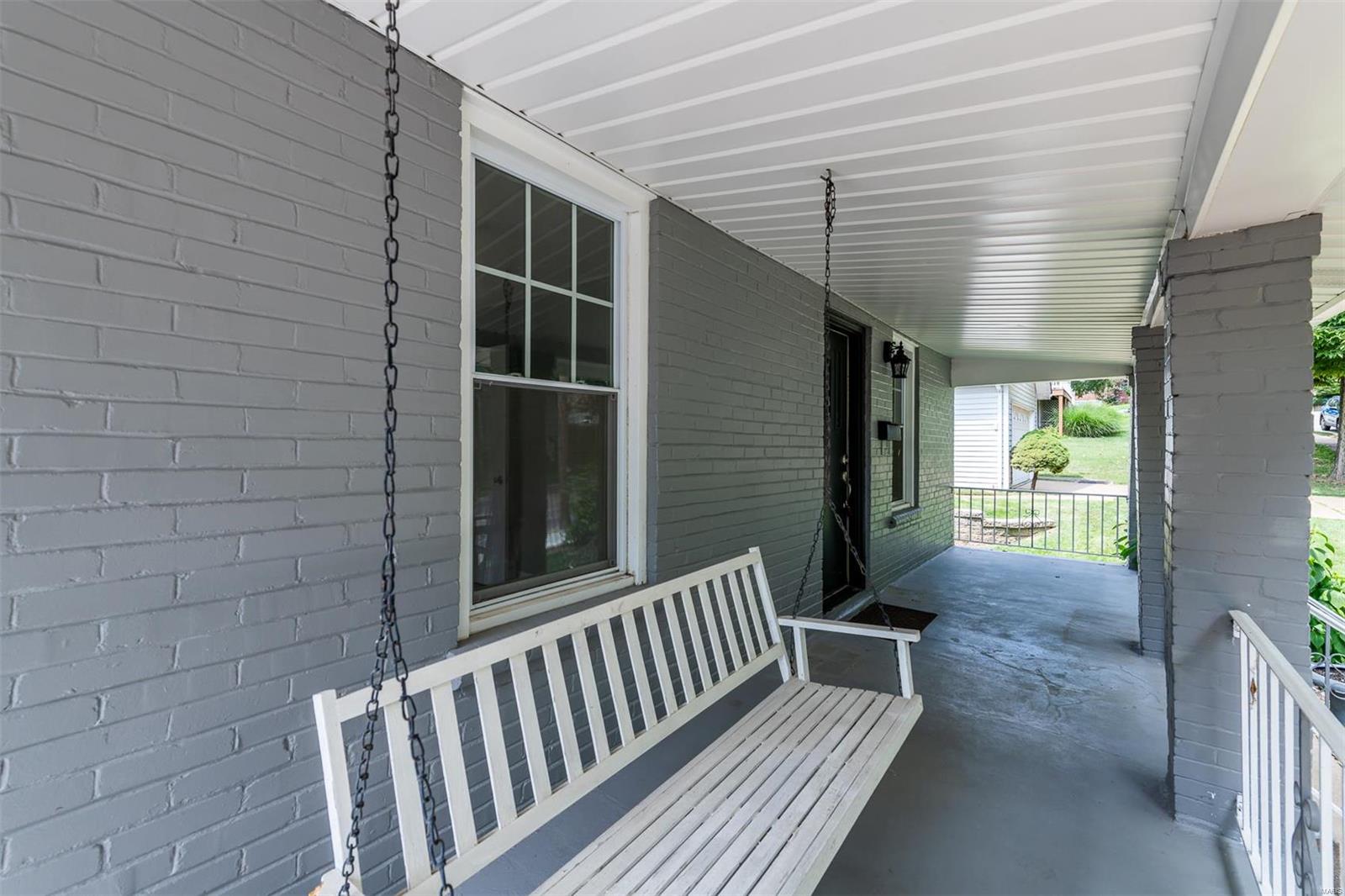 2639 Ruth Avenue St. Louis, MO 63144 - Photo 3 of 32 Gallery Image 3