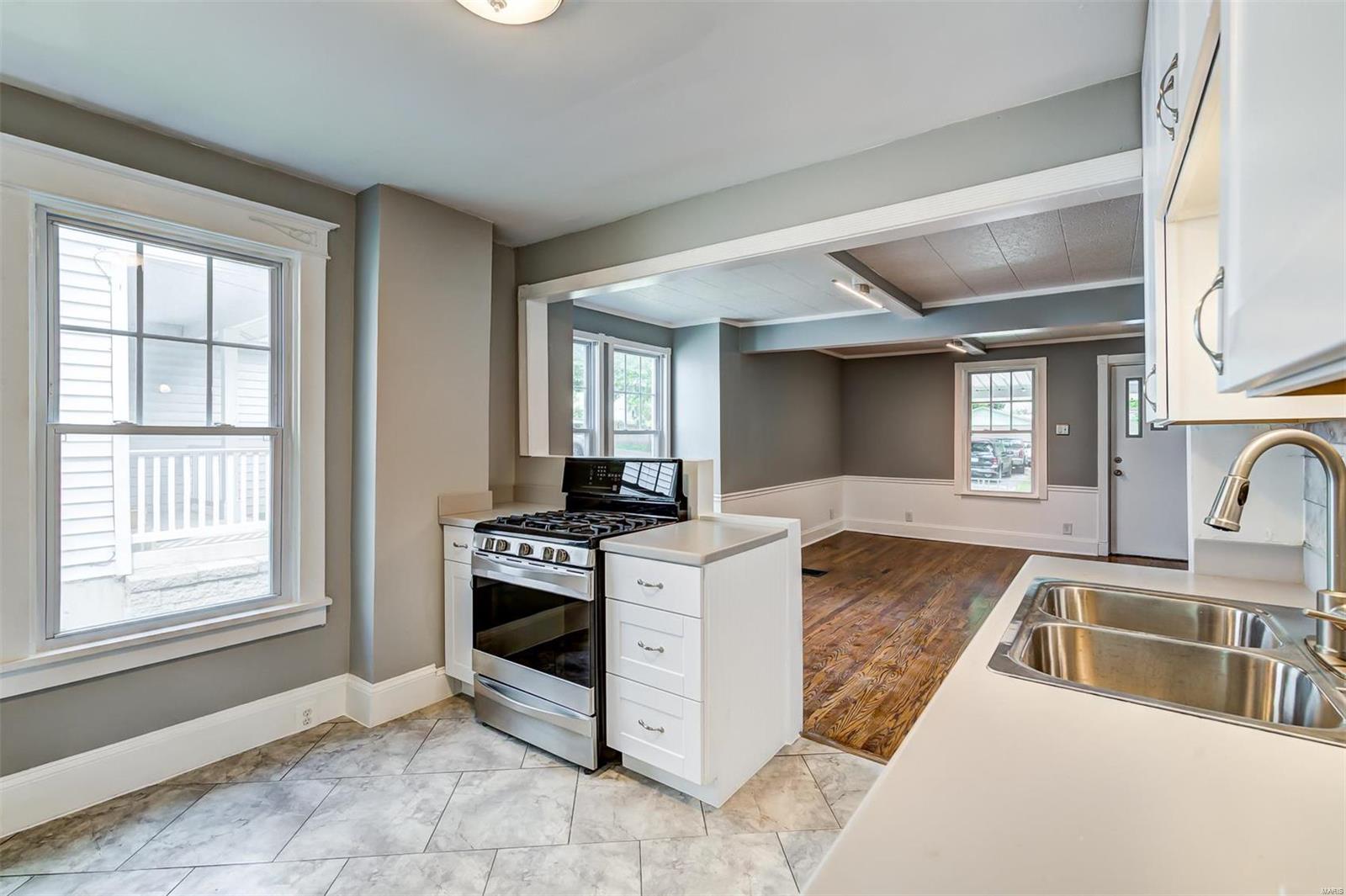 2639 Ruth Avenue St. Louis, MO 63144 - Photo 10 of 32 Gallery Image 10
