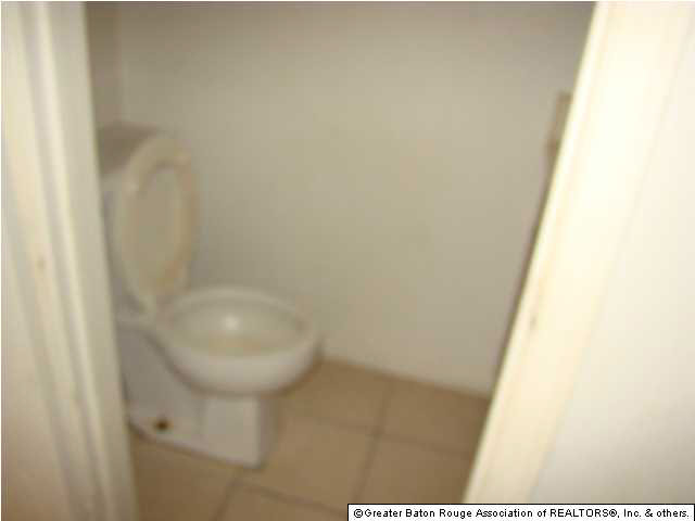 1747 Port Drive Baton Rouge, LA 70820 - Photo 6 of 6 Gallery Image 6