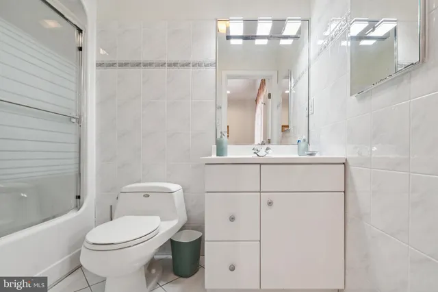 $1,465,000 | 1439 Byberry Road, Huntingdon Valley, PA 19006