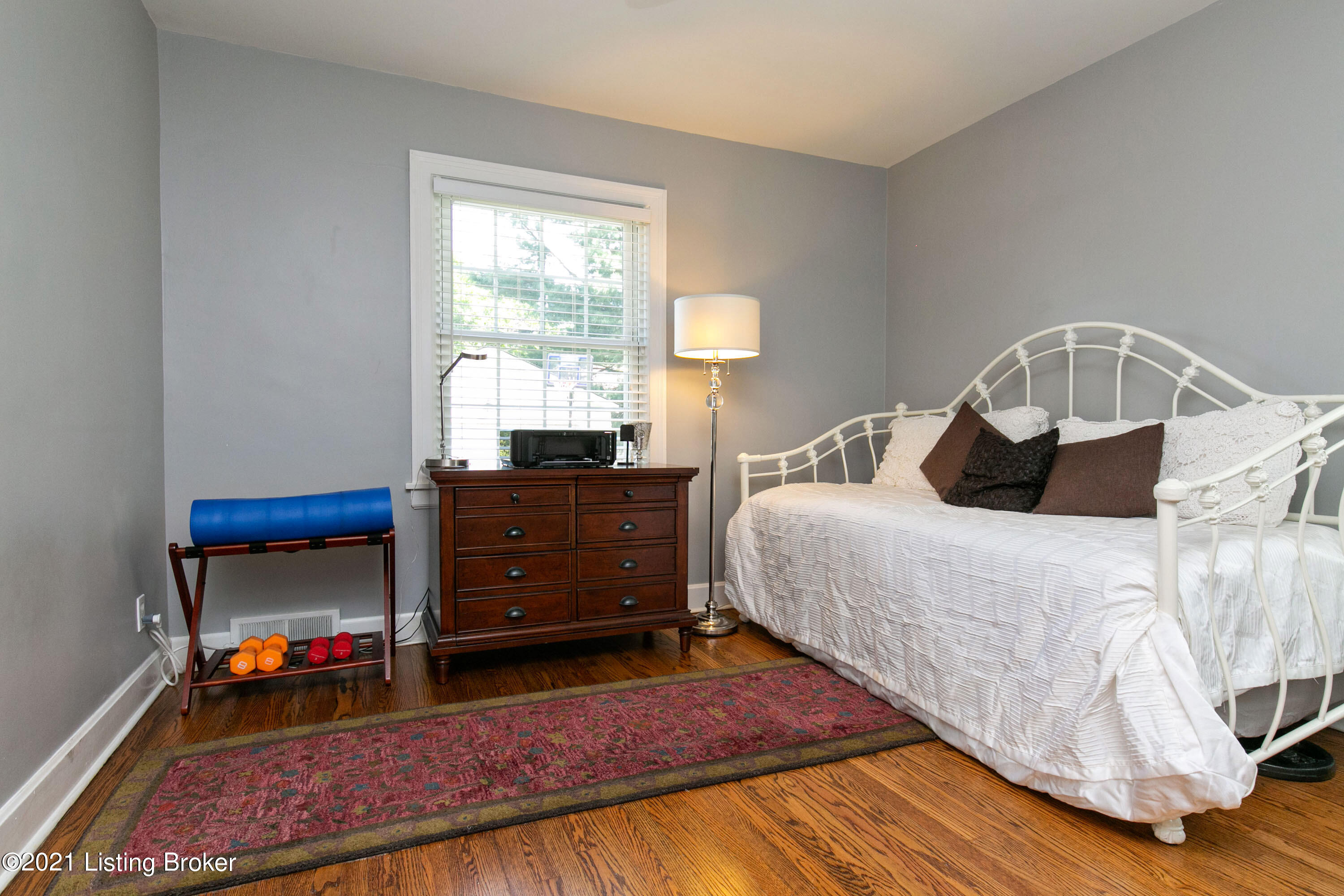 209 Sage Road Louisville, KY 40207 - Photo 18 of 34 _REP4974