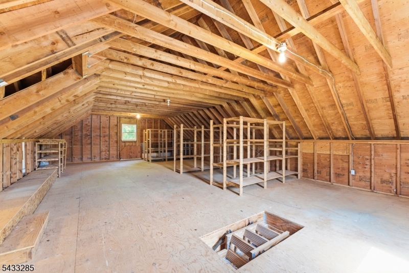 3 Elm Street Chester, NJ 07930 - Photo 25 of 40