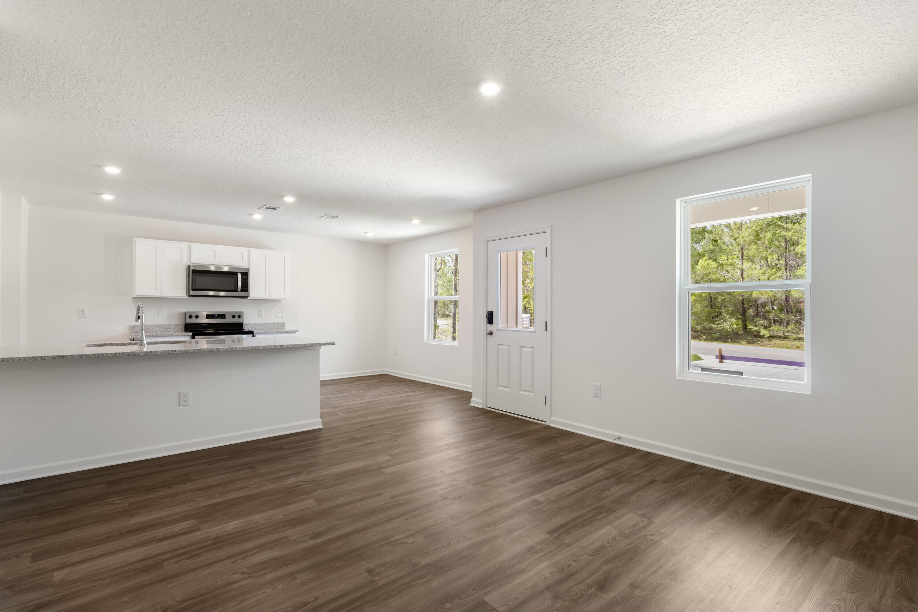 496 Watson Road DeFuniak Springs, FL 32433 - Photo 7 of 13 Lanier Interior 5