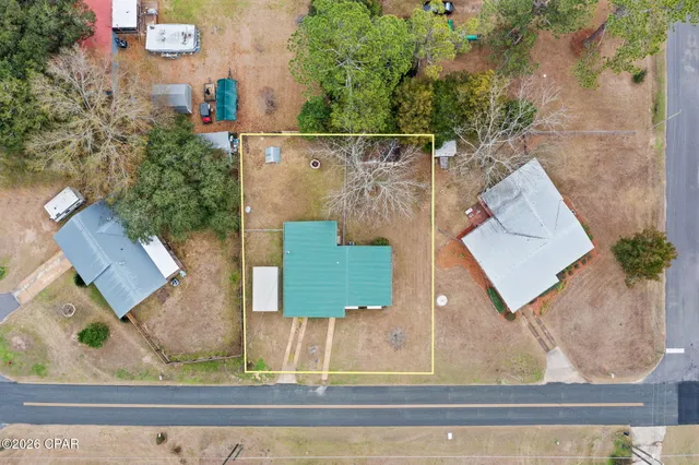 $159,999 | 5392 College Drive, Graceville, FL 32440