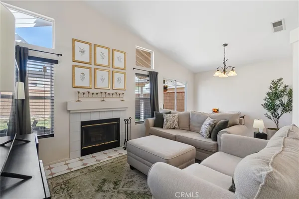 $380,000 | 2416 Oakgrove Street, Rosamond, CA 93560