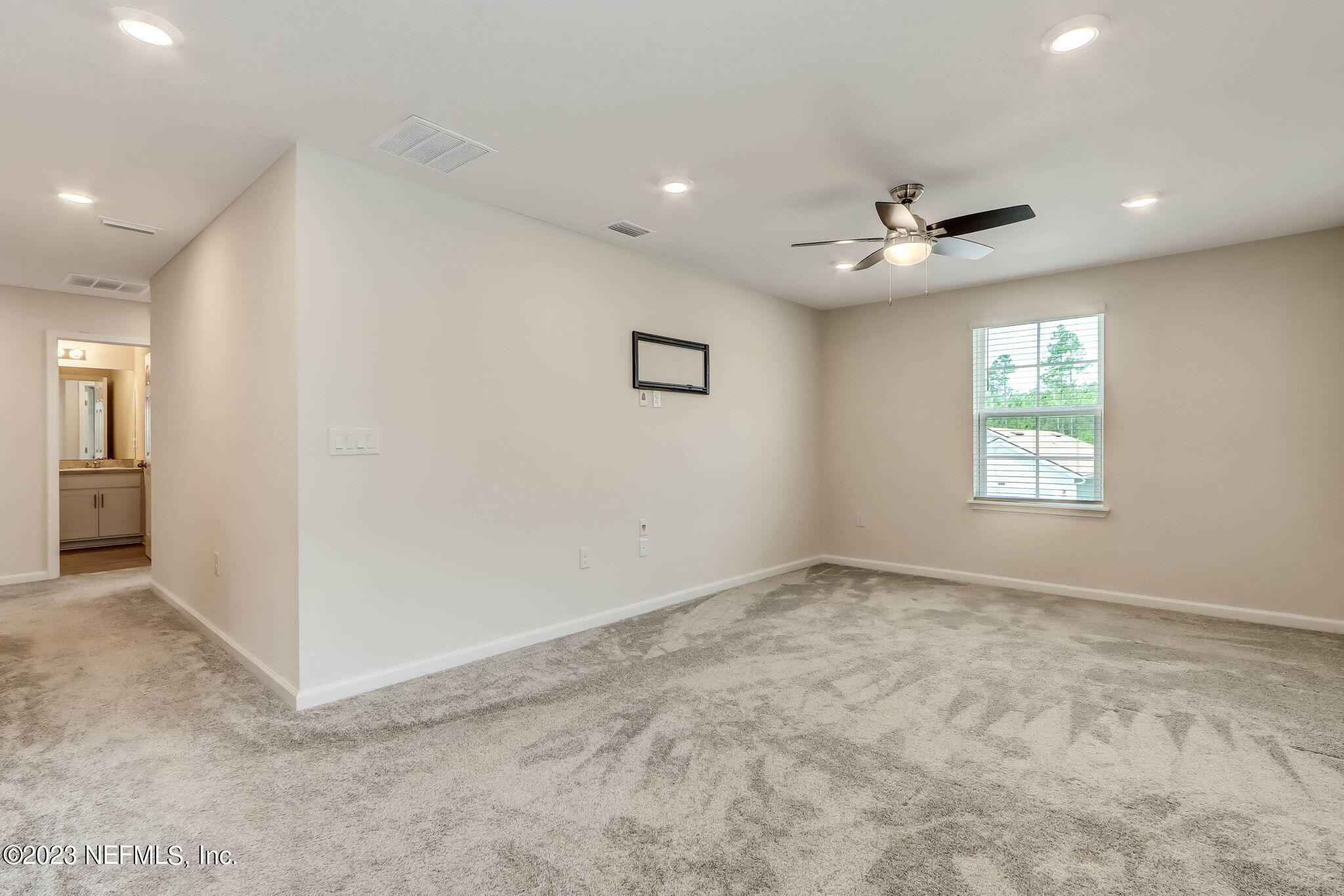 75944 Saffron Lane Yulee, FL 32097 - Photo 19 of 79 25-web-or-mls-75944 Saffron Ln-24