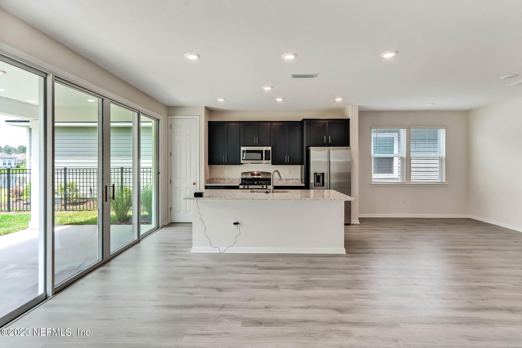 75944 Saffron Lane Yulee, FL 32097 - Photo 10 of 79 17-web-or-mls-75944 Saffron Ln-22