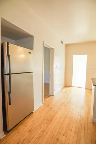 $1,850 | 2315 West School Street, Unit 2, Chicago, IL 60618